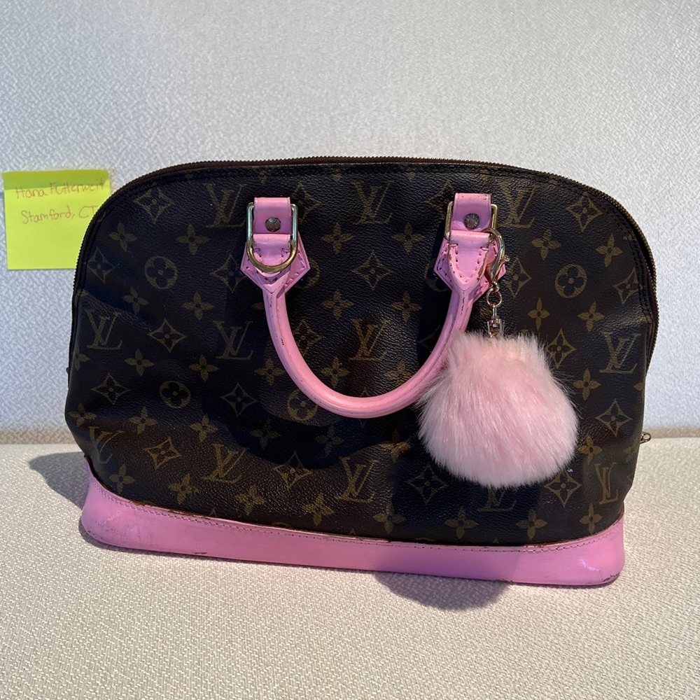 Louis Vuitton monogram canvas alma bag pink